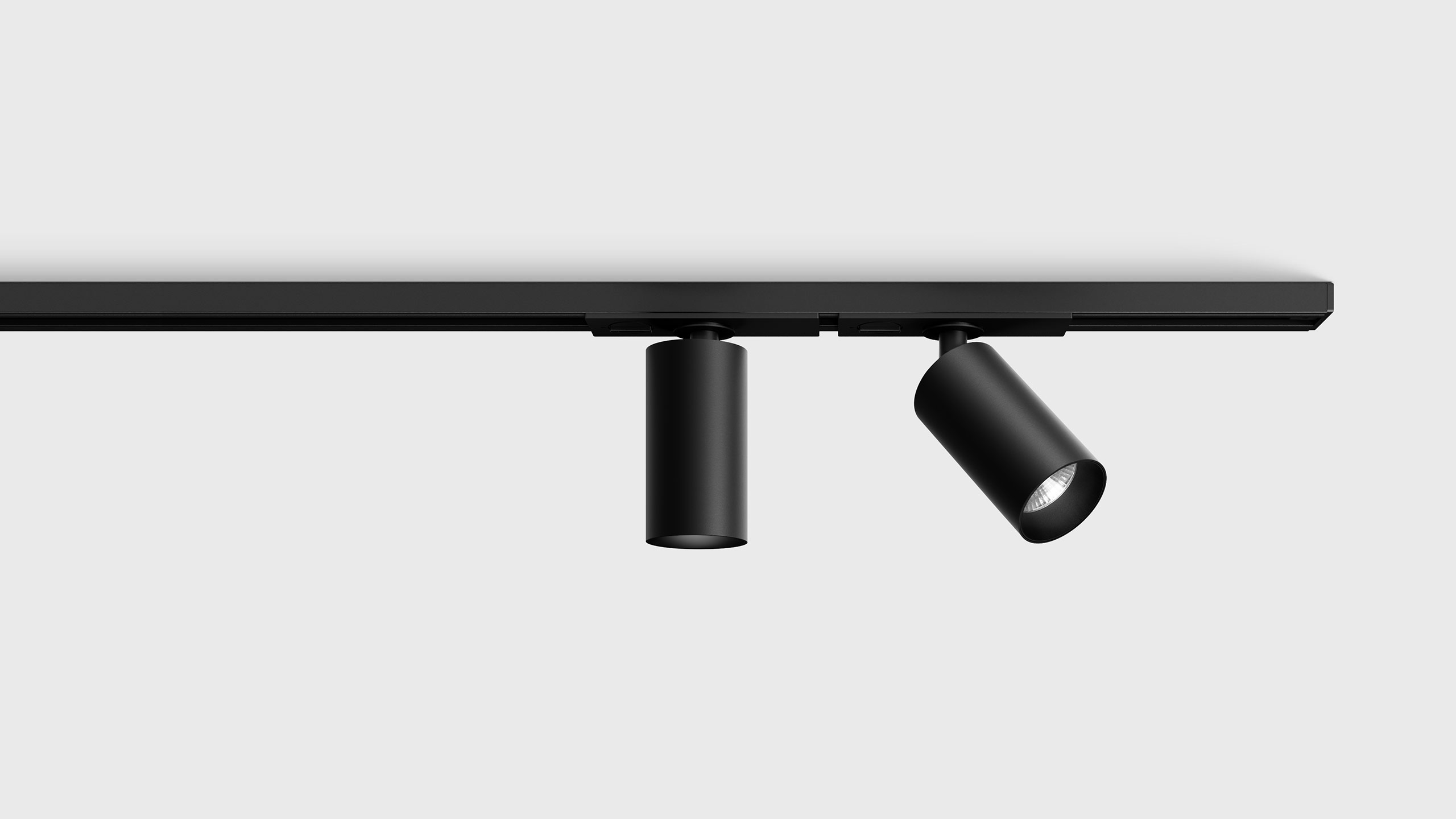 Трековые светильники EUROTRACK 220 SLIM